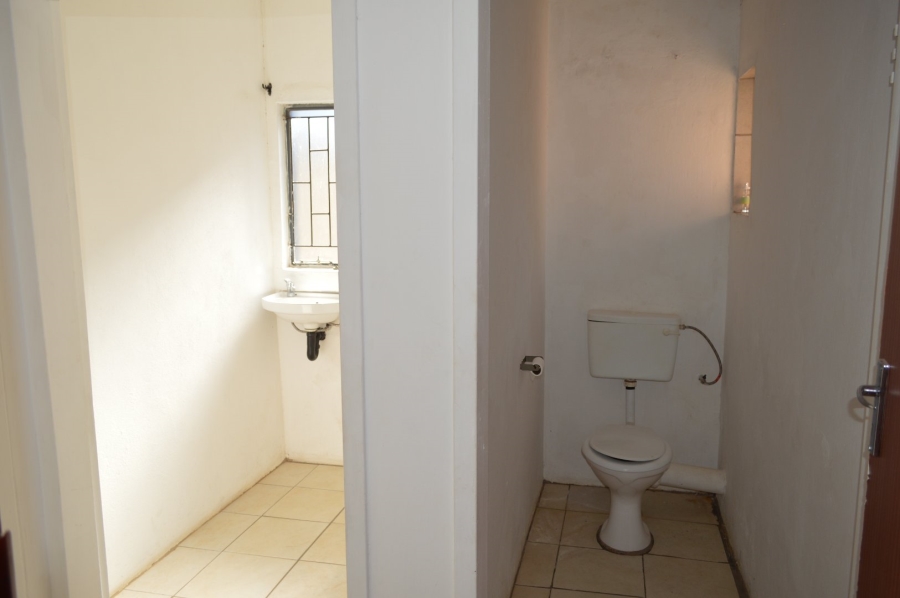 4 Bedroom Property for Sale in Wilkoppies North West